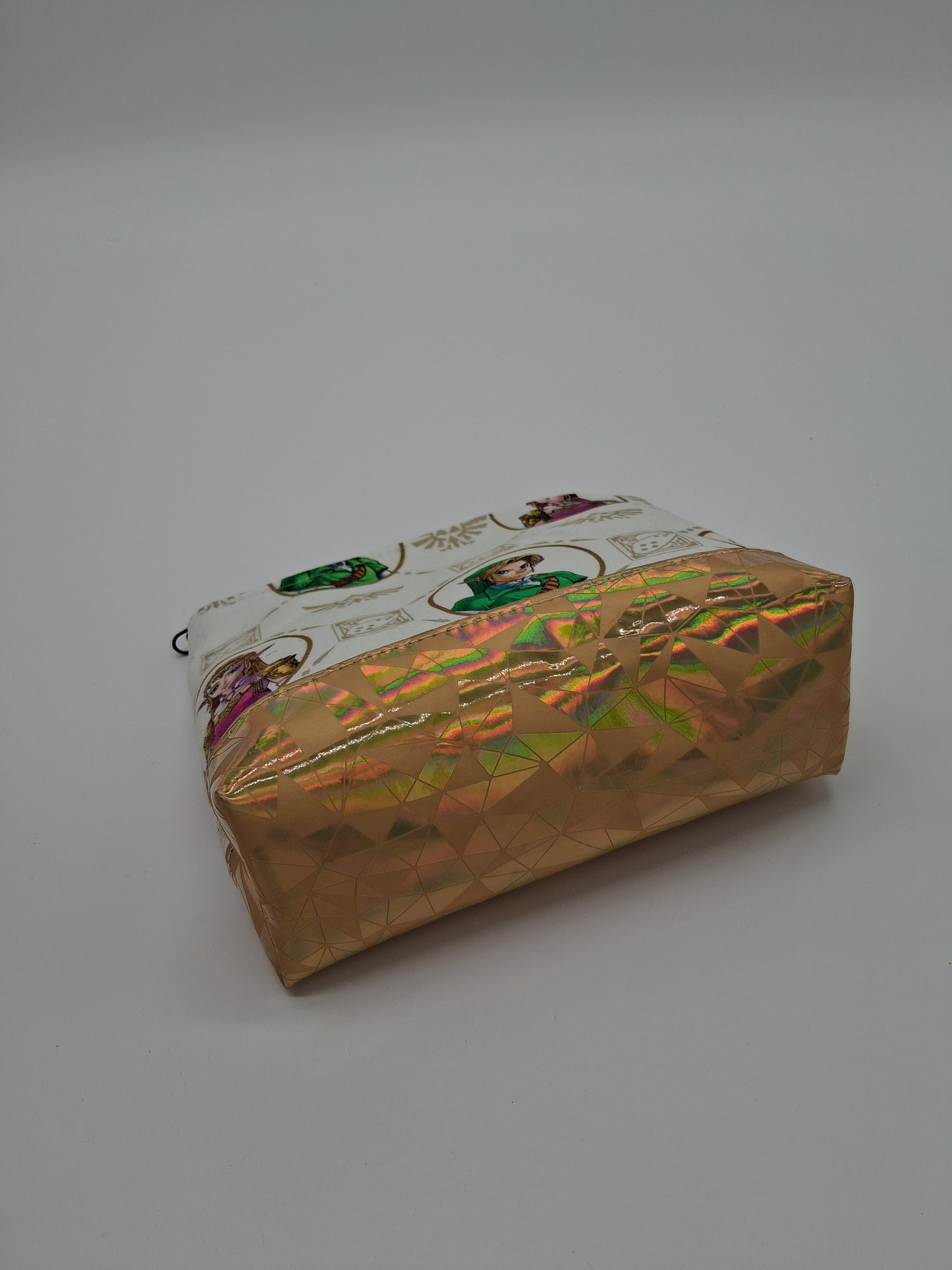 legendary time v. 2 boxy pouch