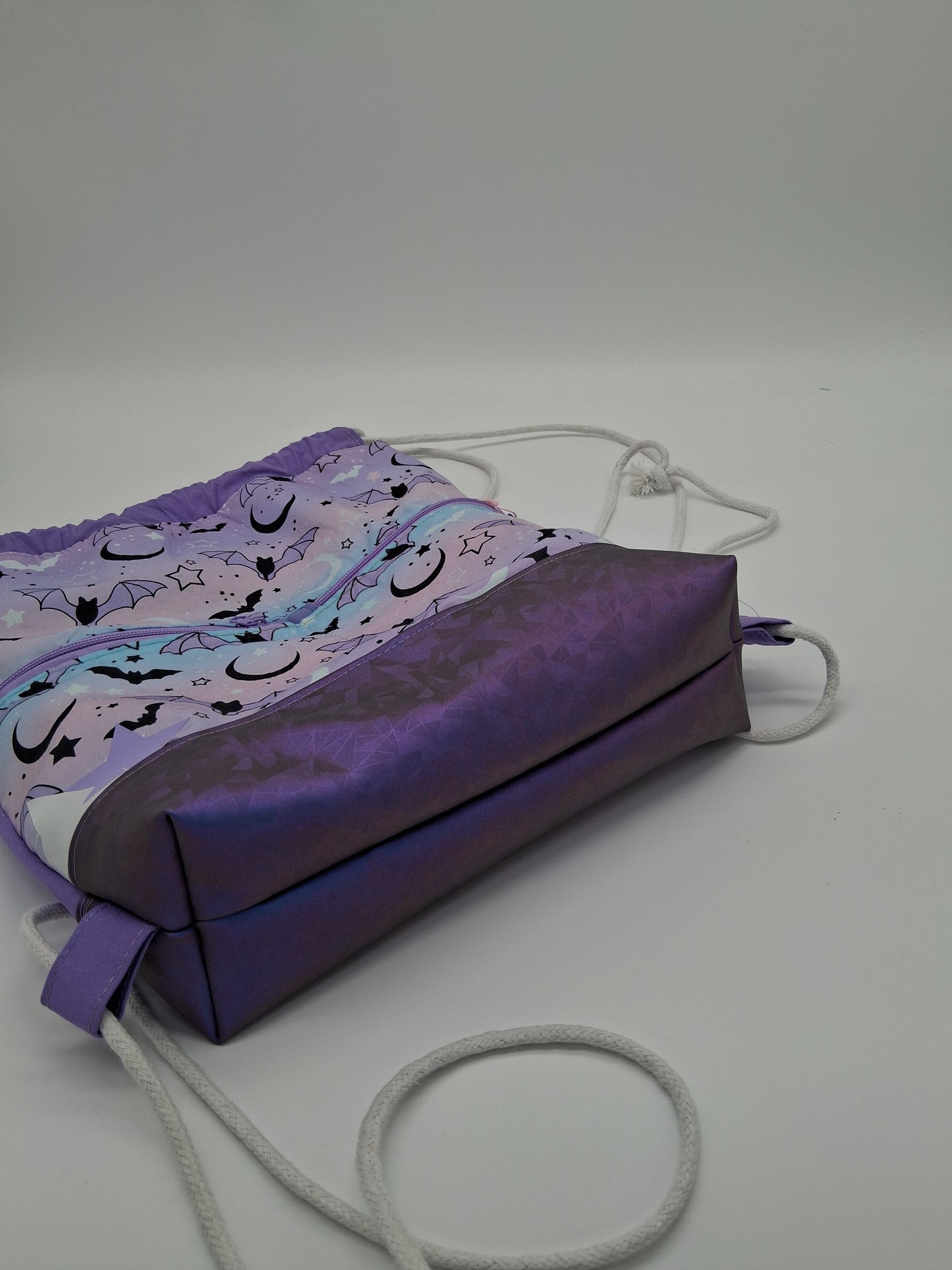pastel bats v. 1 Begonia drawstring backpack