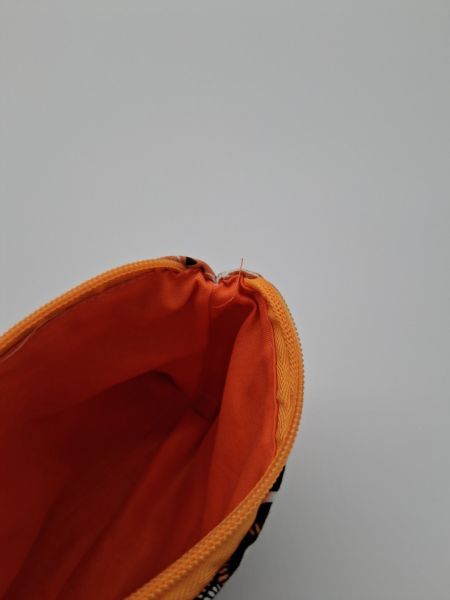 halloweenies v. 2 boxy pouch