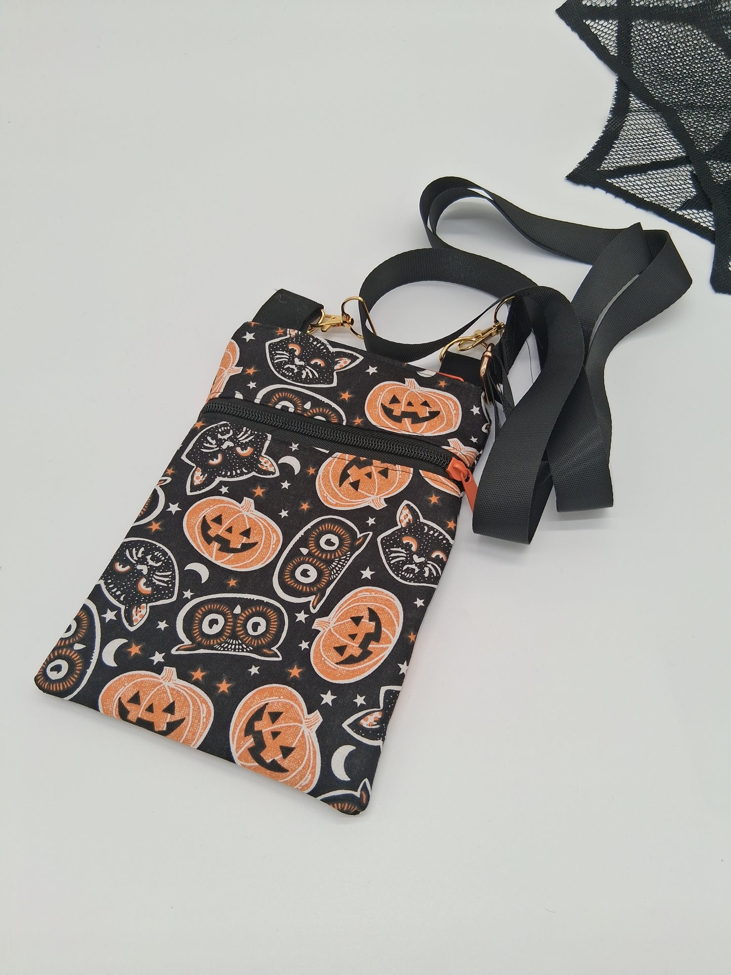 halloweenies v. 1 Lobelia mini crossbody