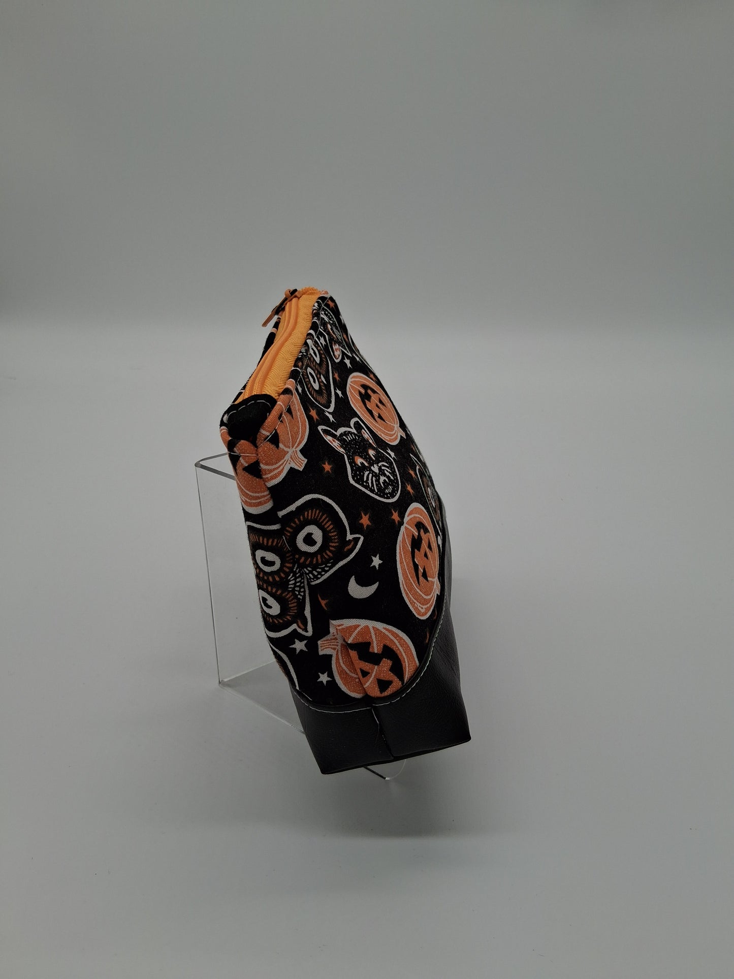 halloweenies v. 2 boxy pouch