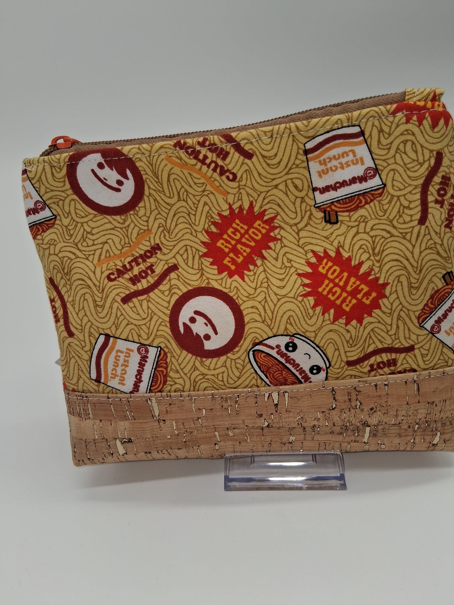 noodlechan v. 2 boxy pouch