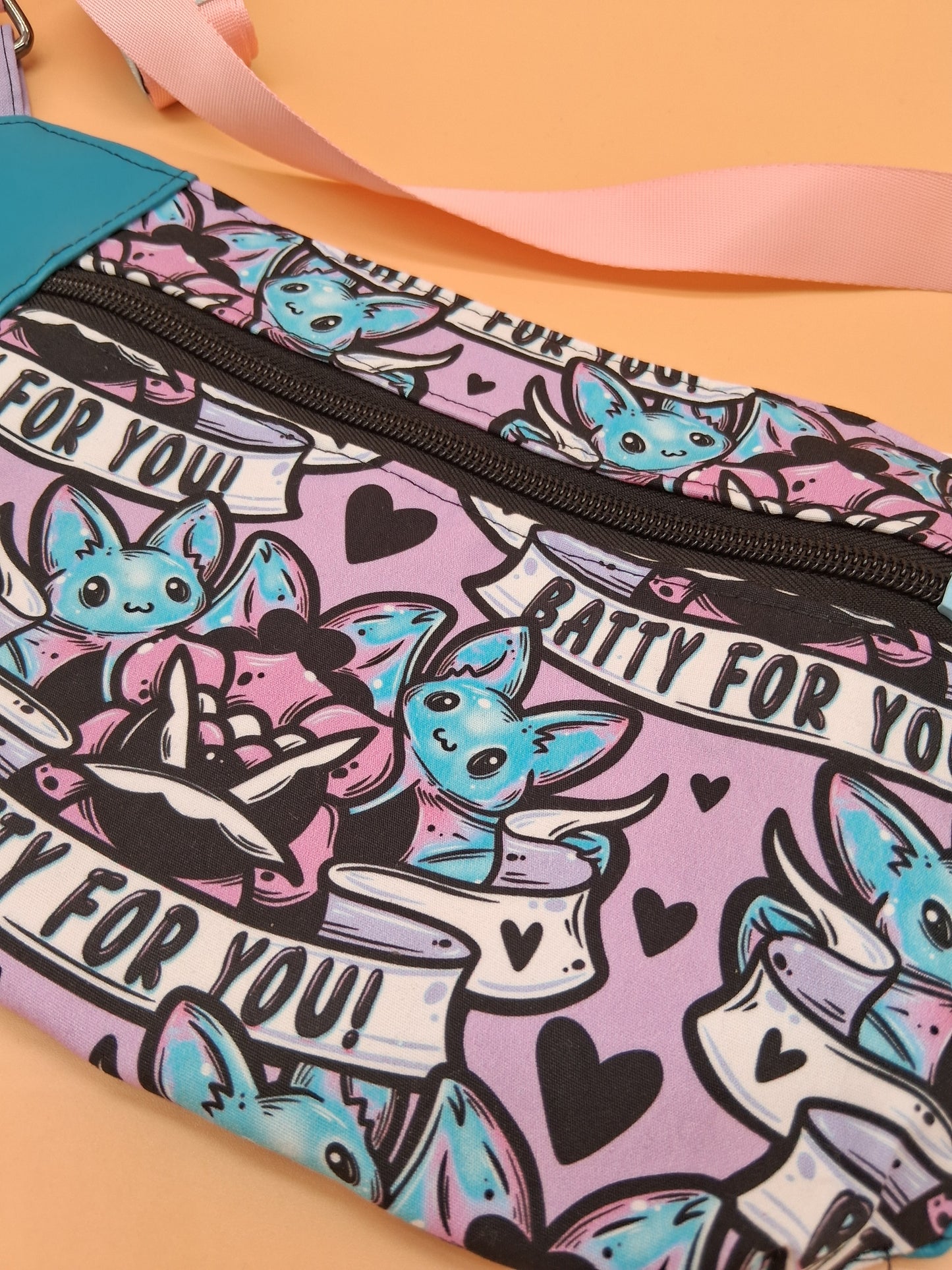 batty for you v. 1 Dandelion fanny pack