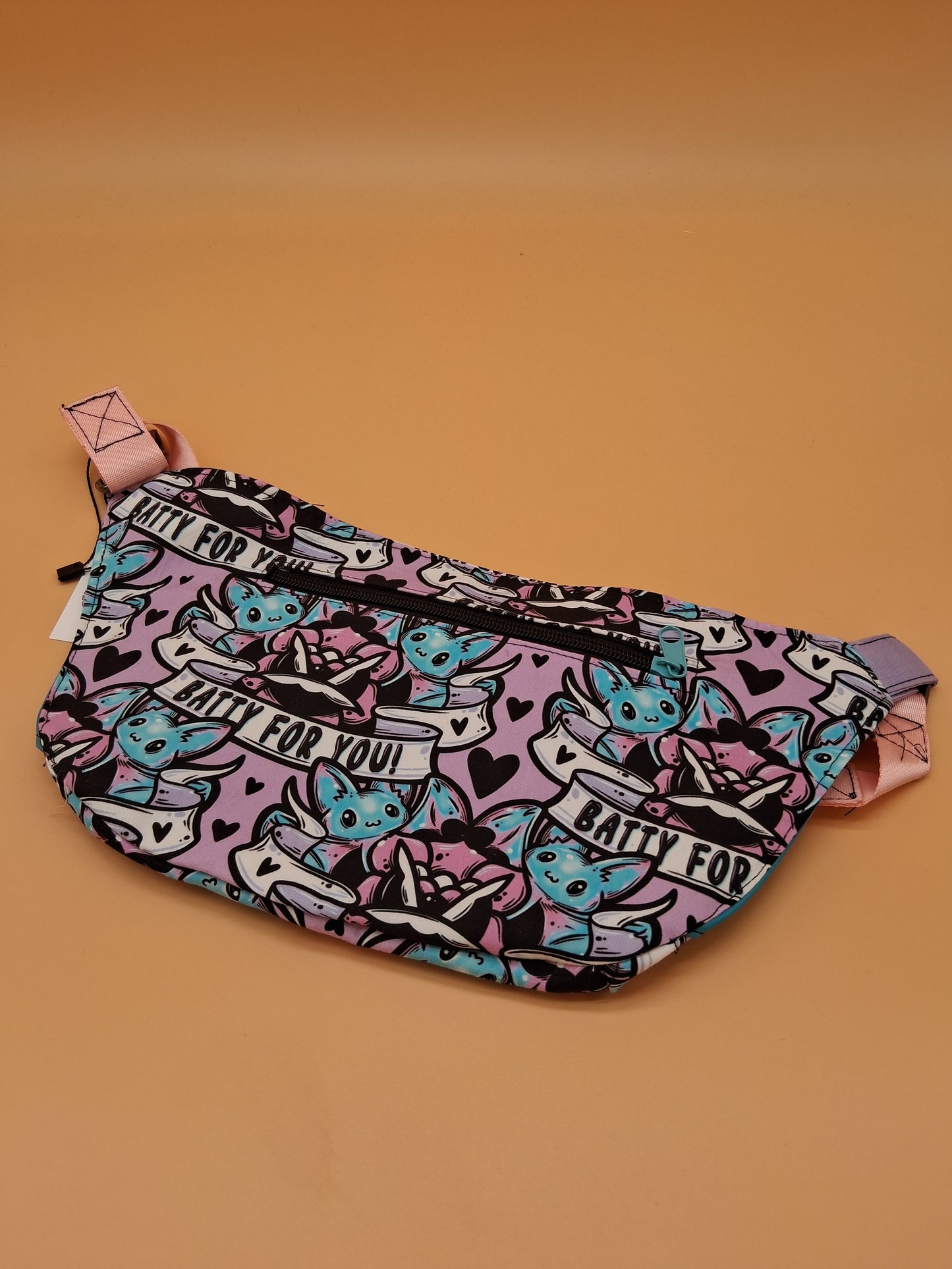 batty for you v. 1 Dandelion fanny pack