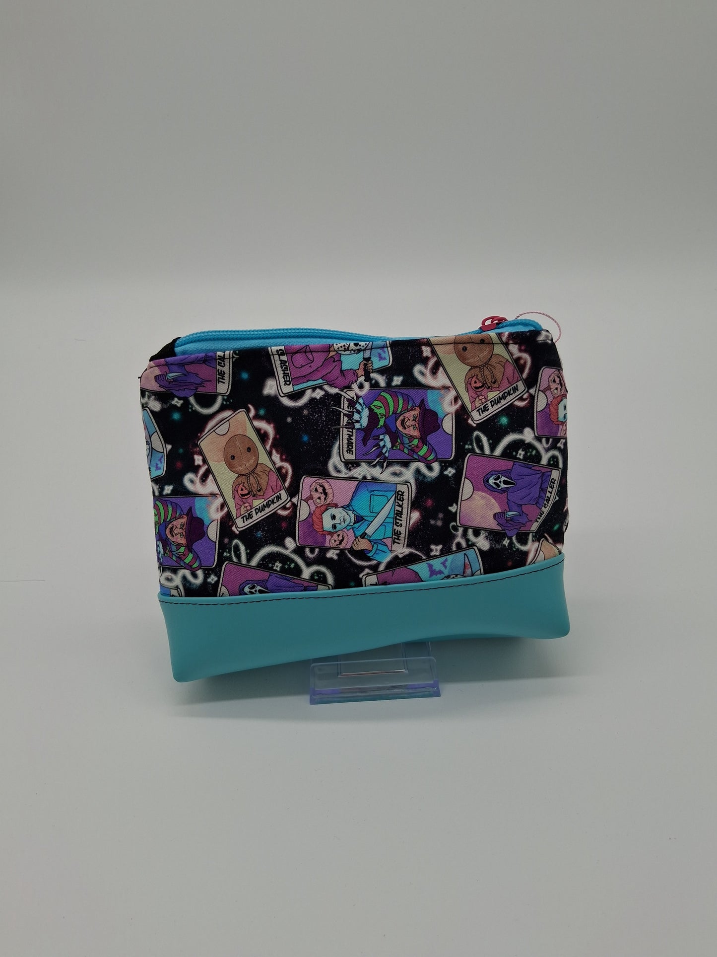 slasher tarot v. 9 boxy pouch