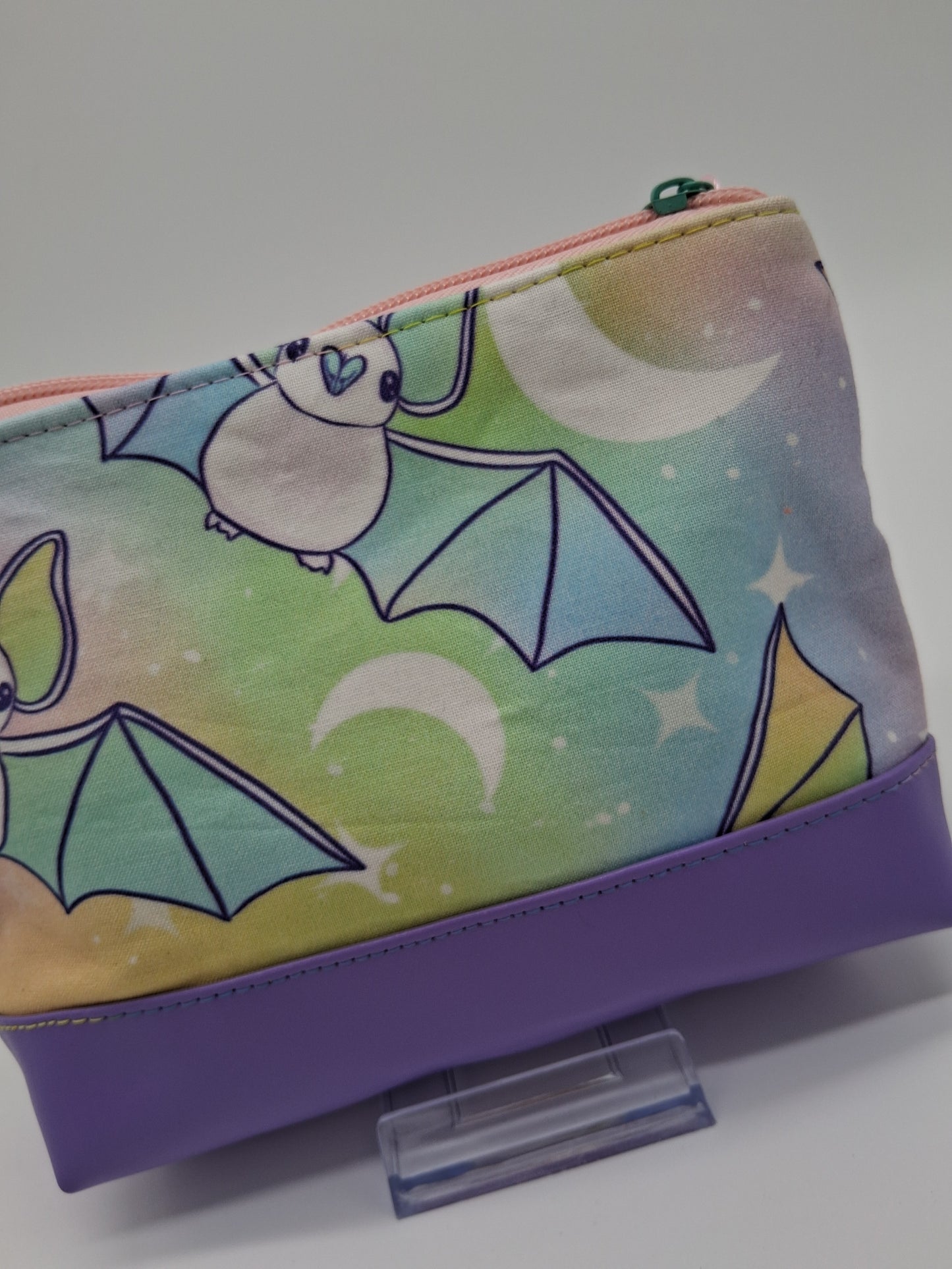pastel bats v. 1 boxy pouch