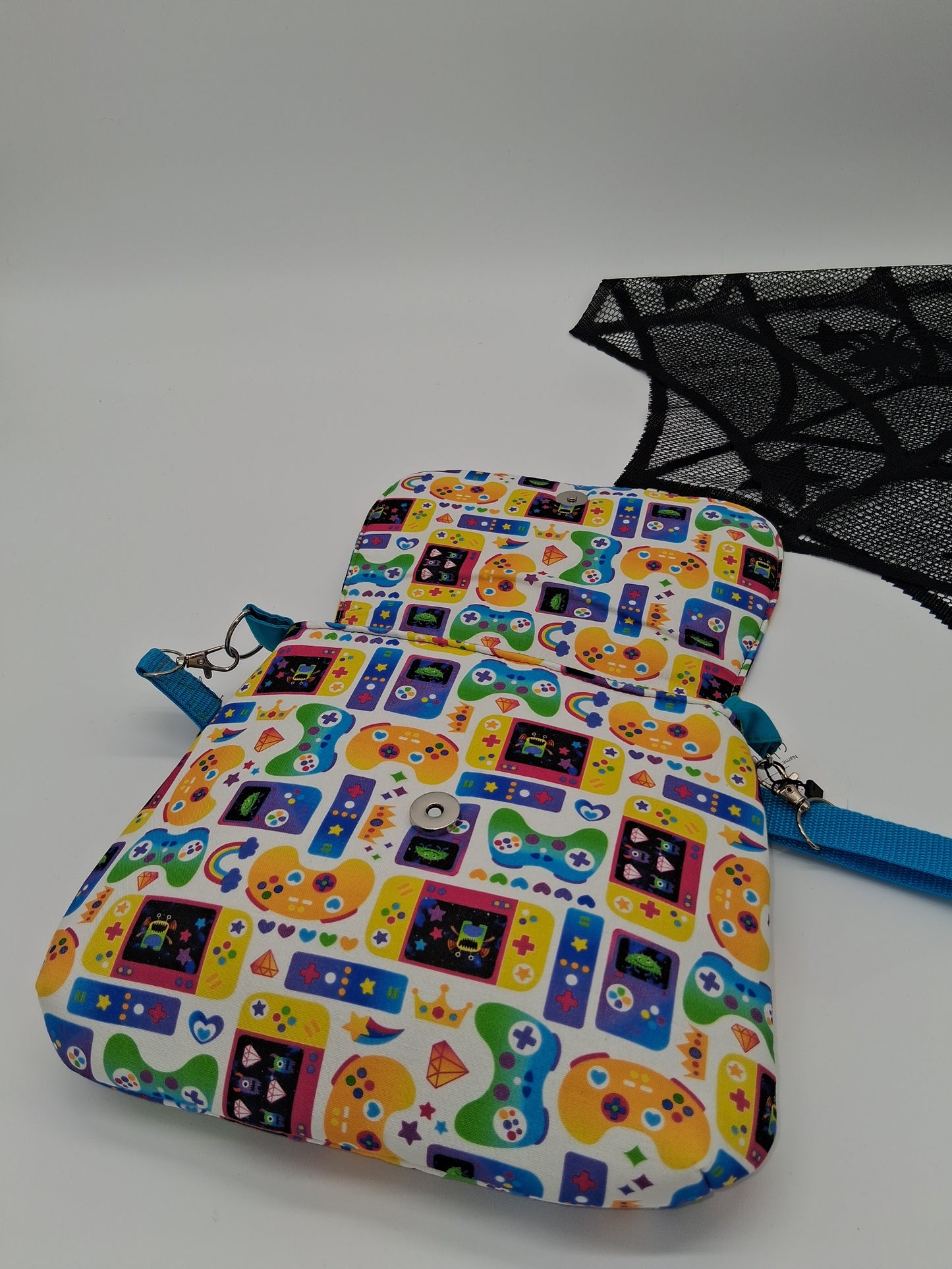cutie gaming v. 1 Lilac mini messenger