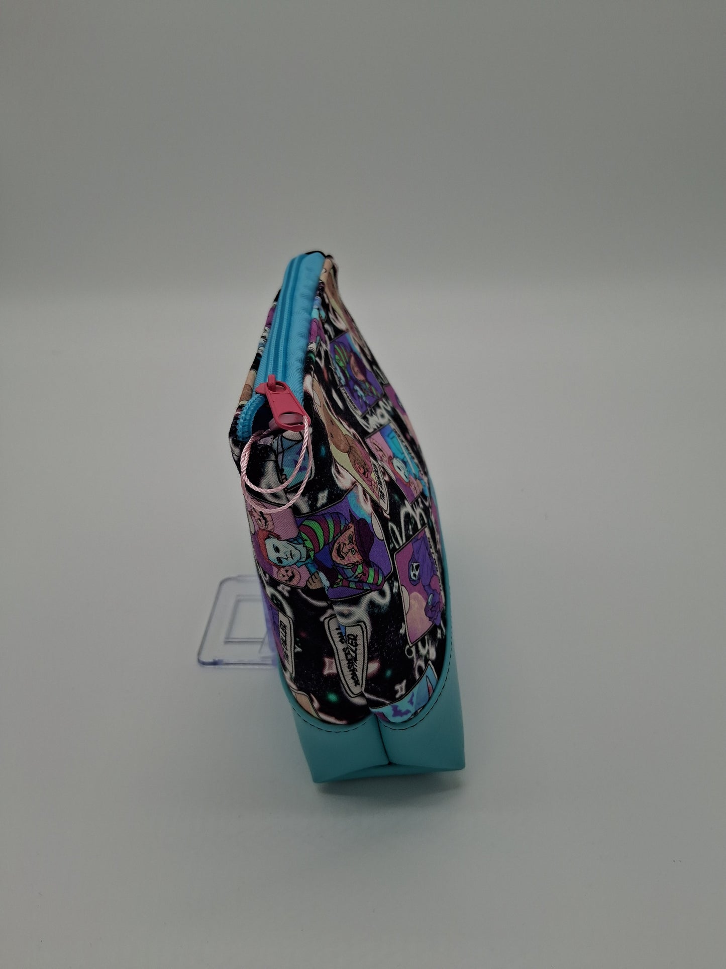 slasher tarot v. 9 boxy pouch