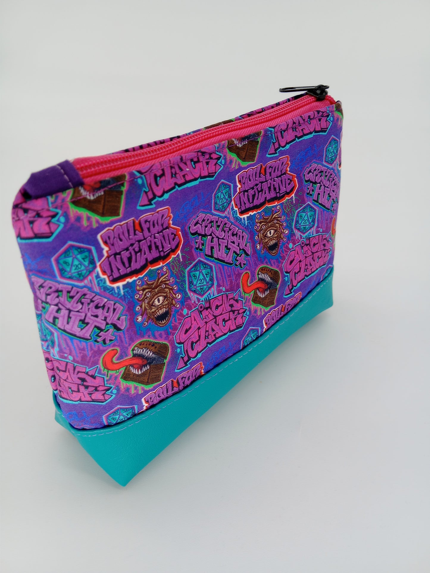 critical baddies v. 4 boxy pouch