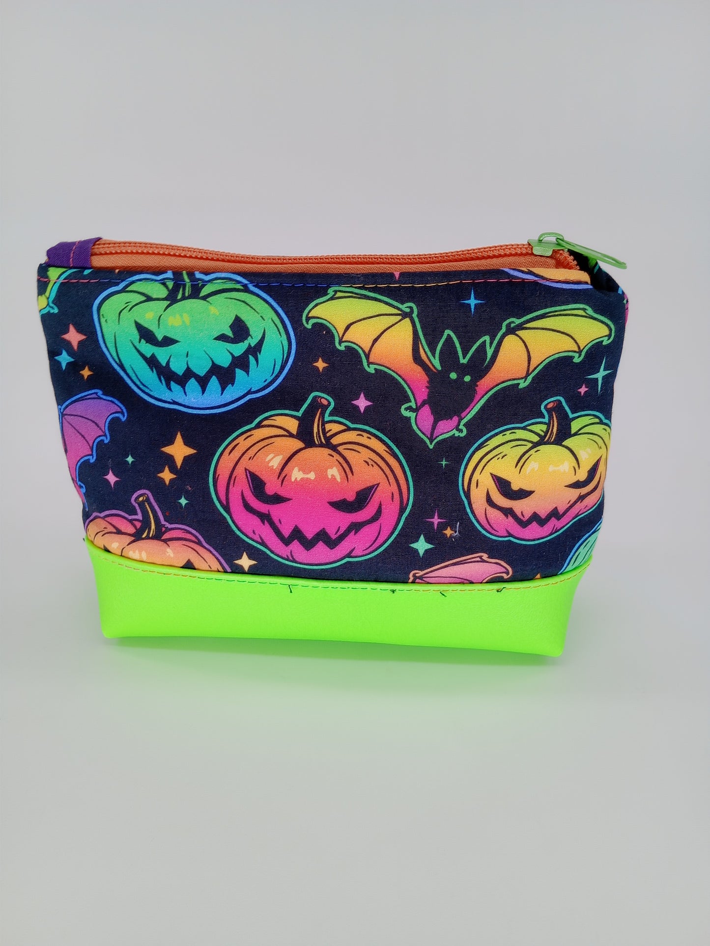 green meanies v. 4 boxy pouch