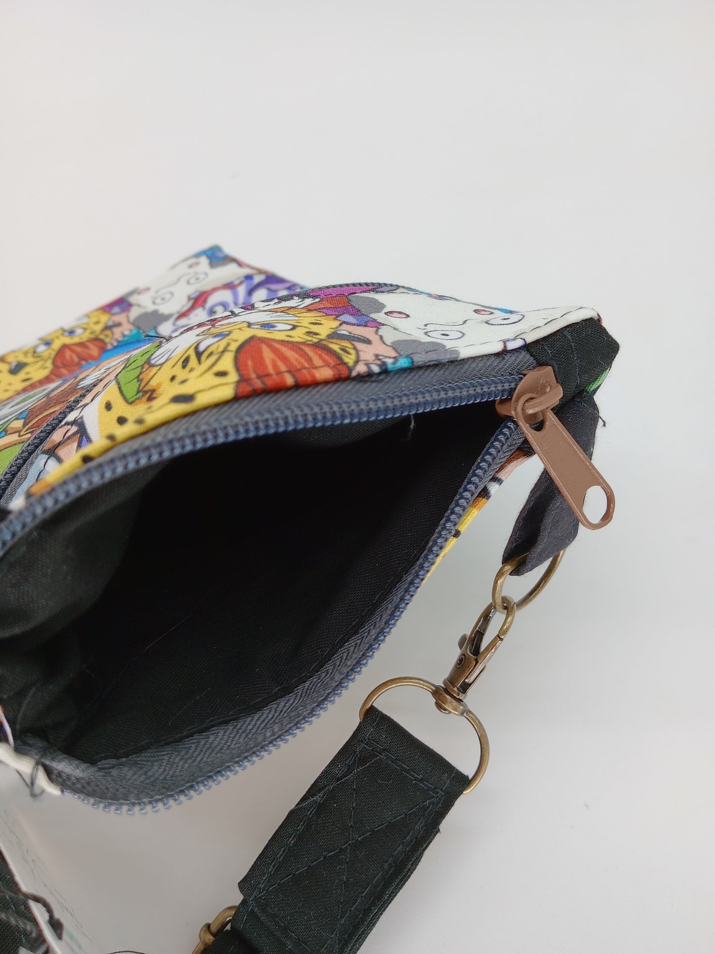 questing for dragons v. 2 Lobelia mini crossbody