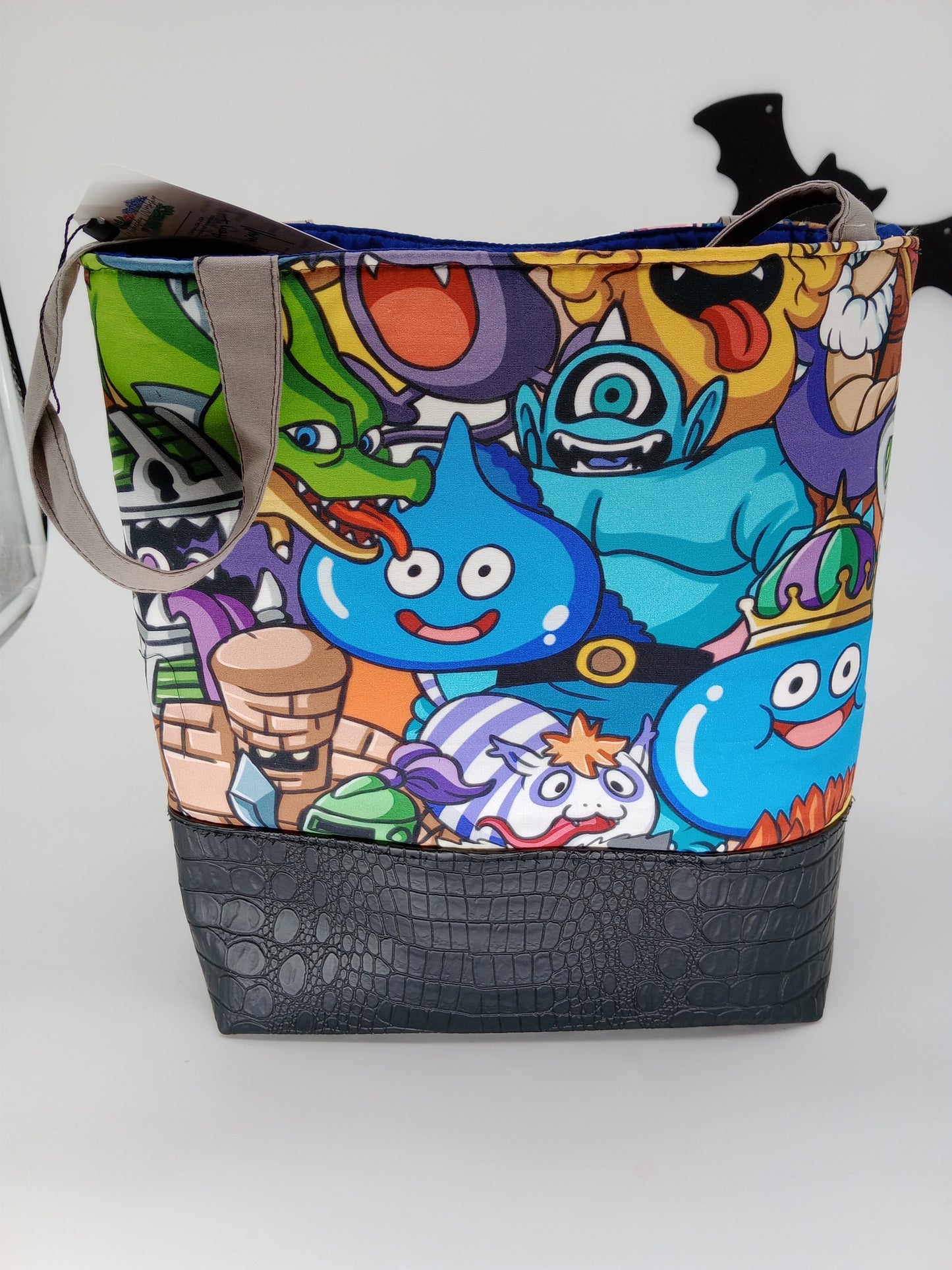 questing for dragons v. 2  large tote