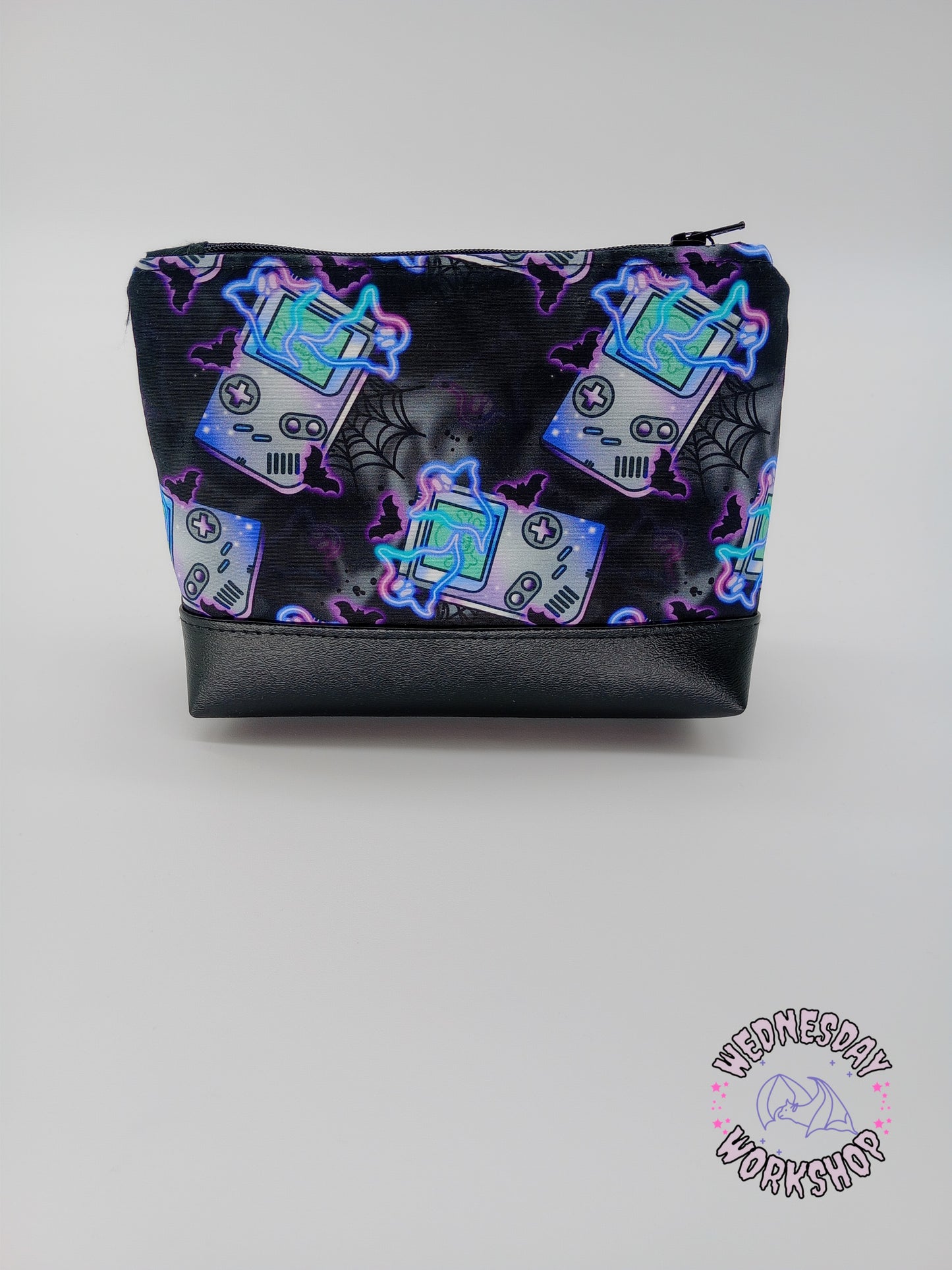 electric gaming v. 2 boxy pouch