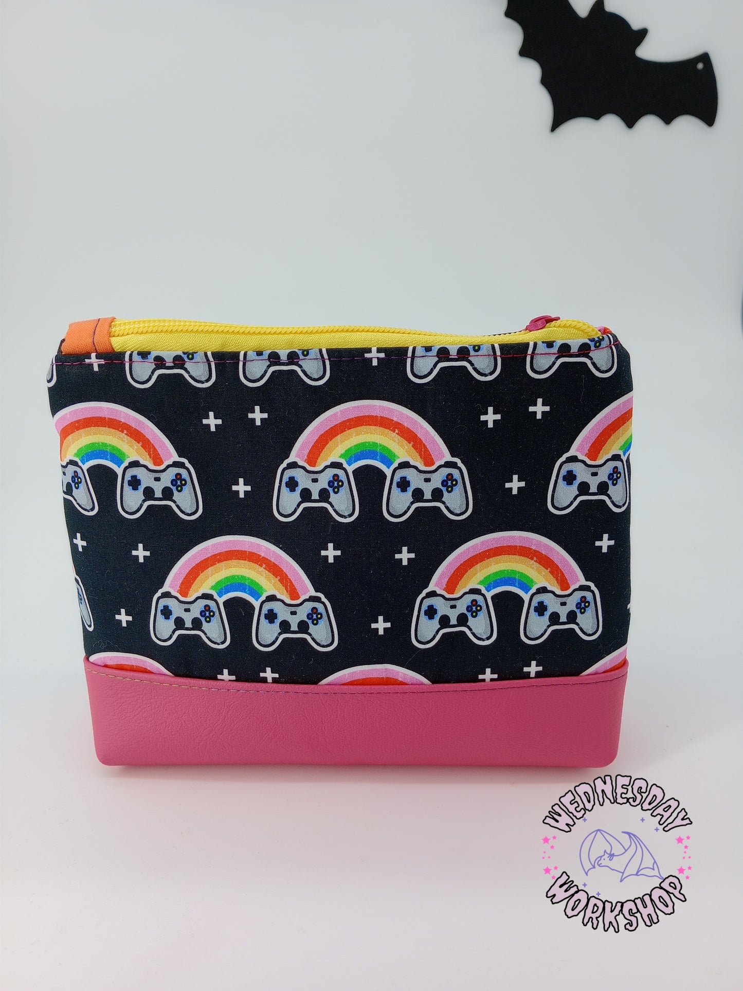 rainbow gaymers v. 4 boxy pouch