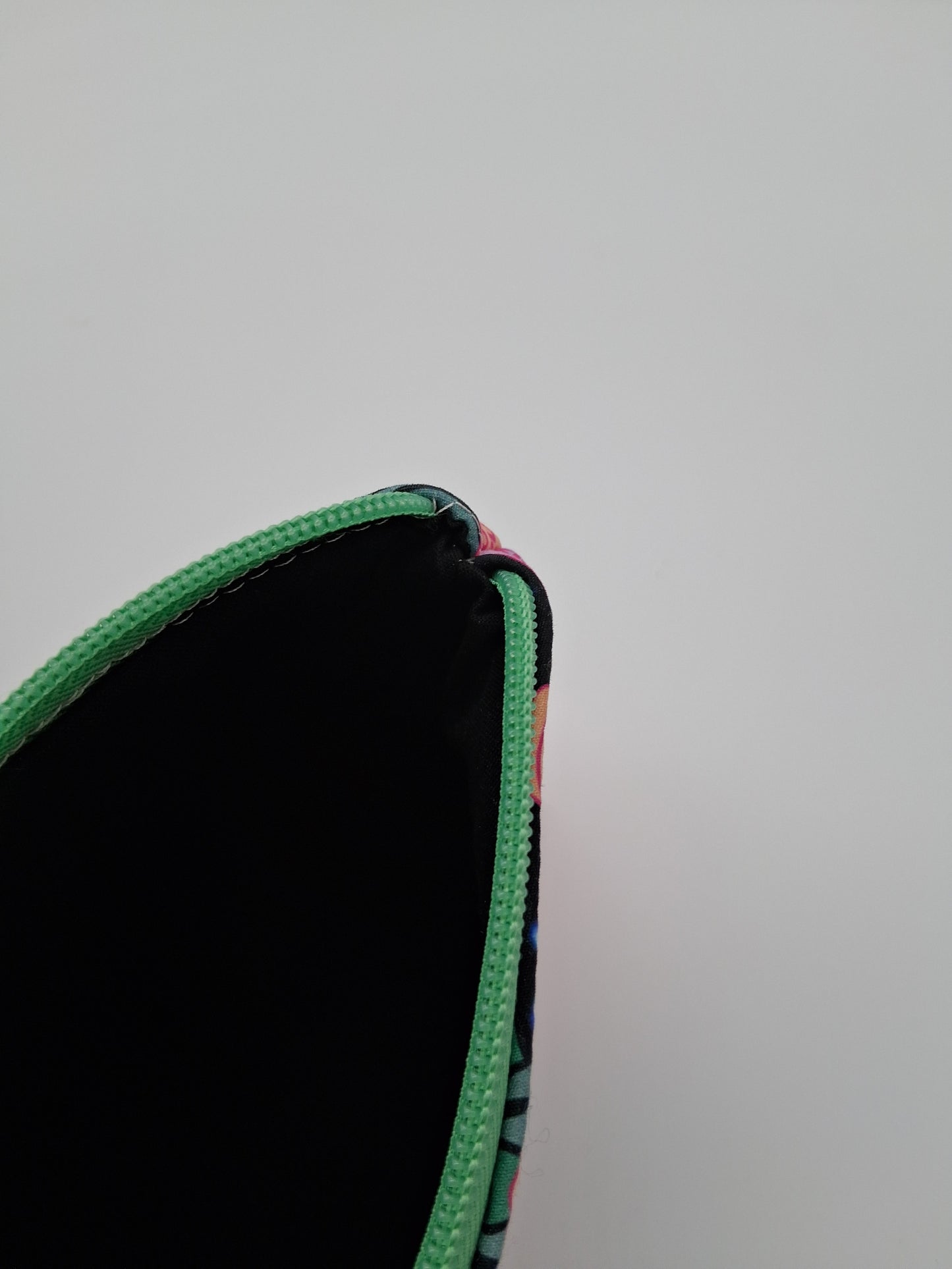 kiss me spirits v. 3 boxy pouch