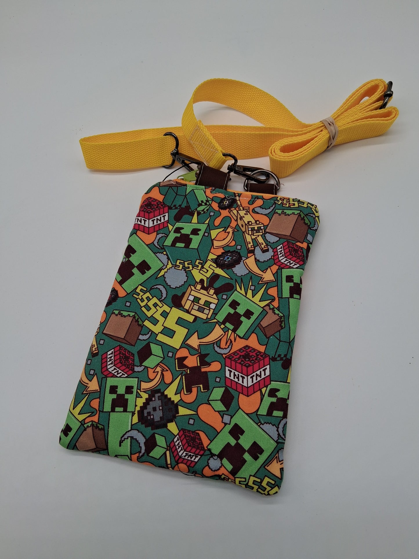 crafting chaos v. 2 Lobelia mini crossbody