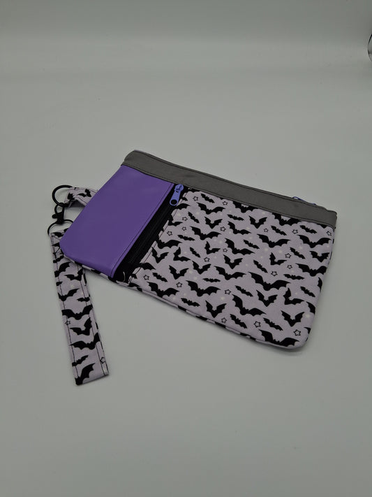 frikkin' bats v. 2 zippy clutch