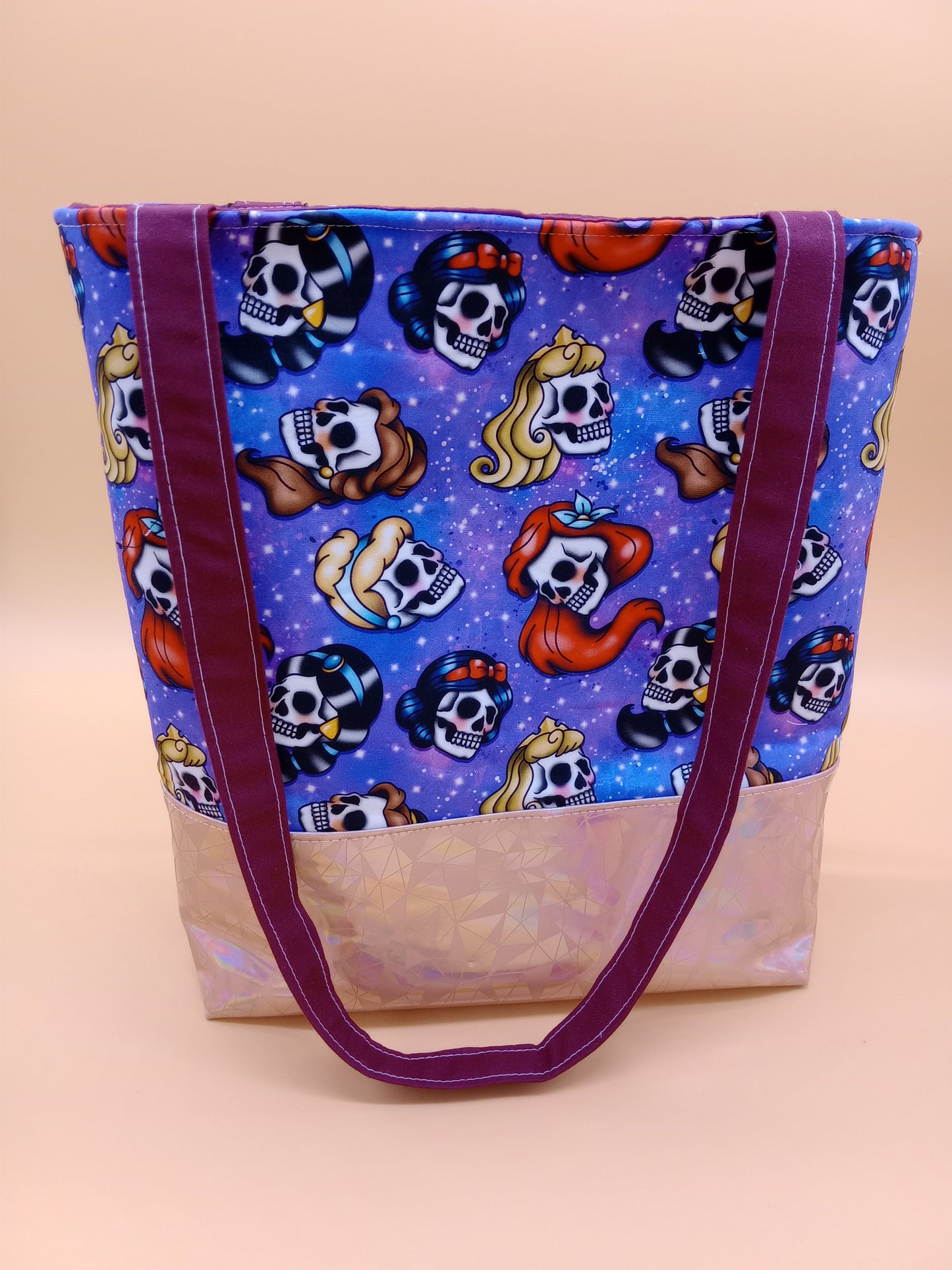 princess skulls v. 1 large tote