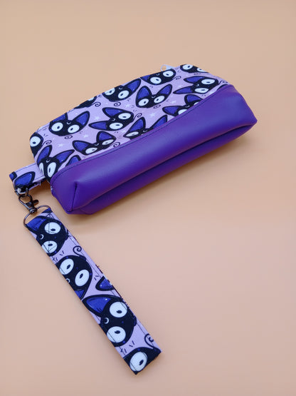 luna balloona v. 3 Clematis wristlet