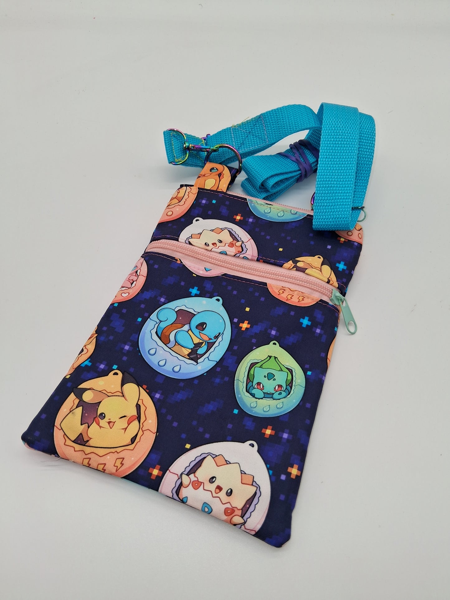 digital buddies v. 1 Lobelia mini crossbody