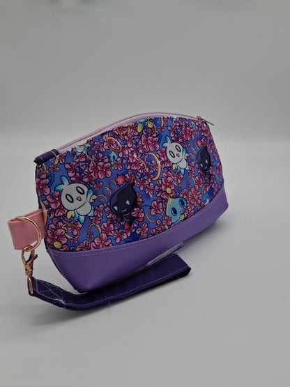 chaos buddies v. 2 Clematis wristlet