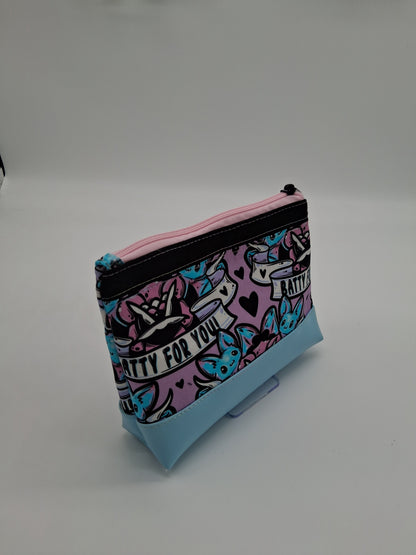 batty for you v. 5 boxy pouch