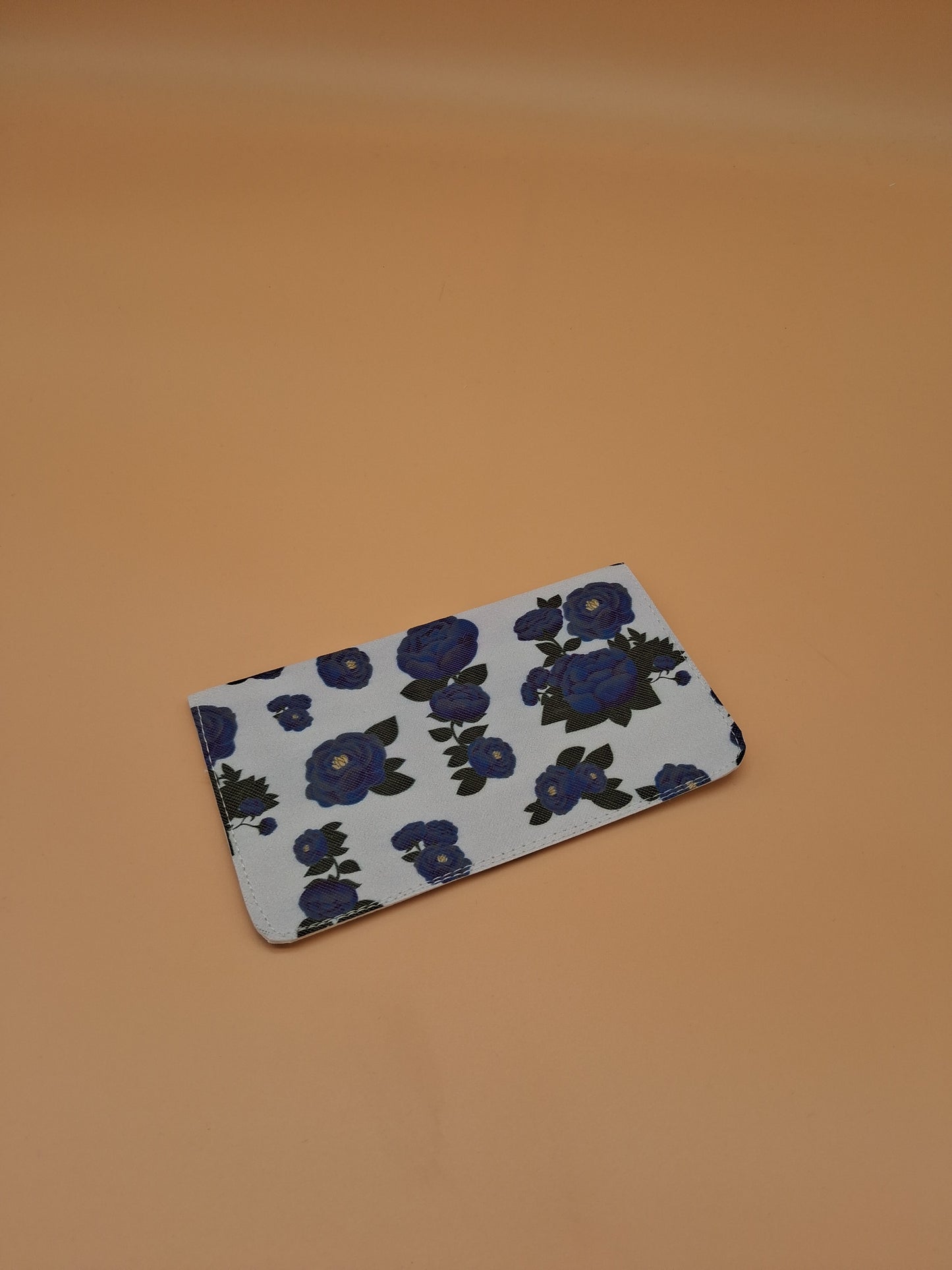 blue roses checkbook cover