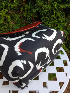 bloody fangs v. 2 Pandora dicebag