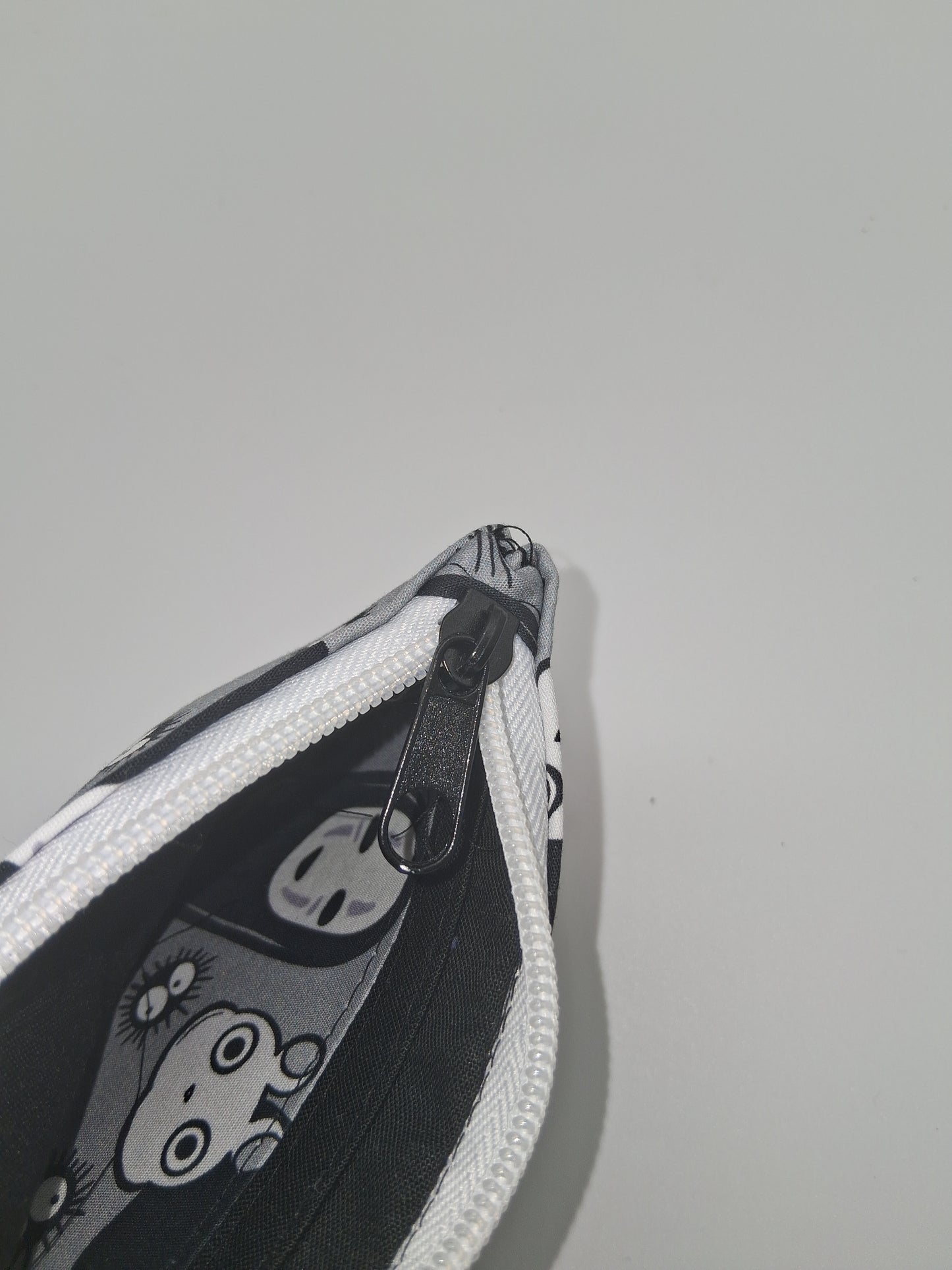 monochrome friends v. 1 piper ID holder