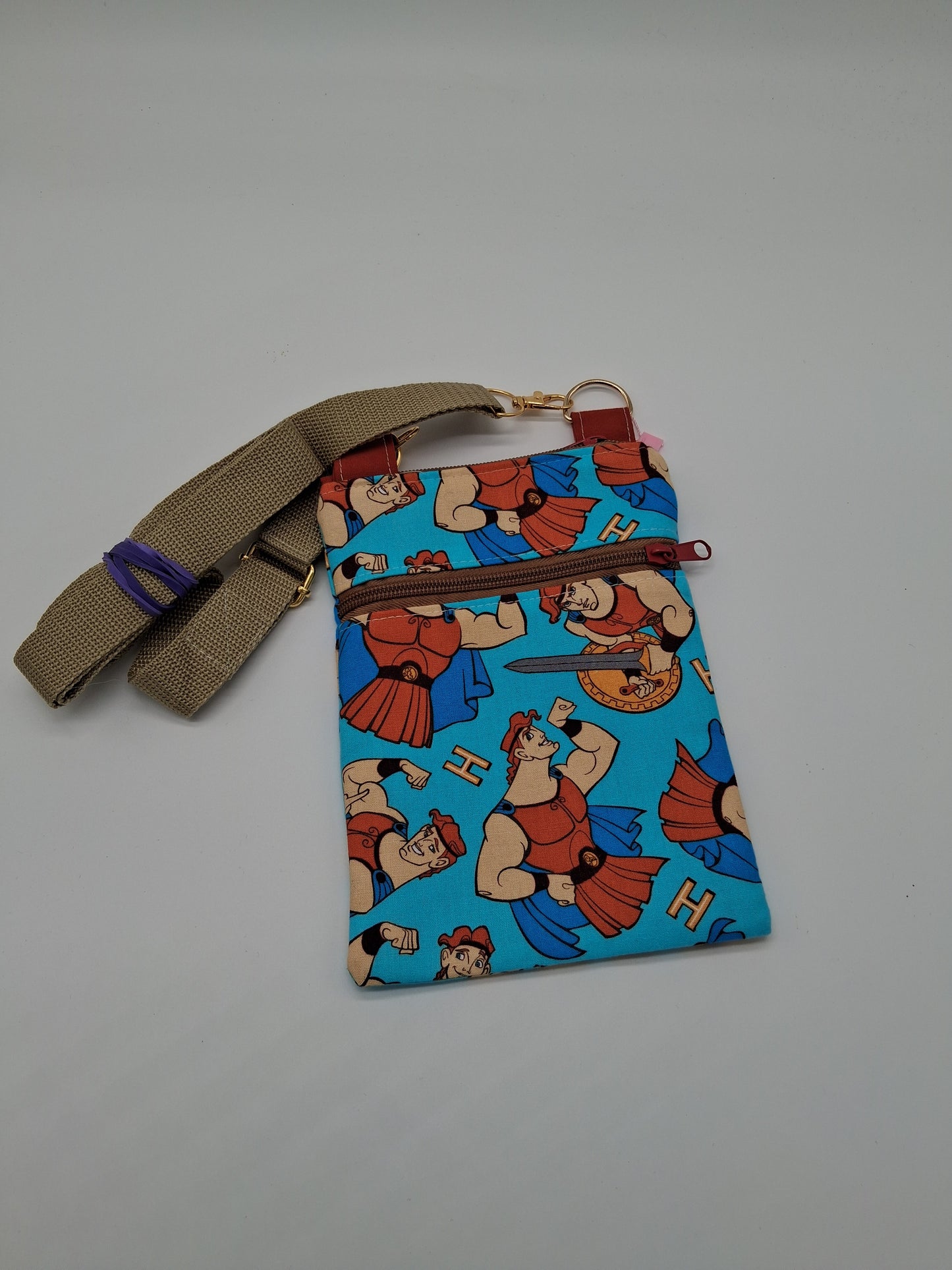 hunky hero v. 2 Lobelia mini crossbody