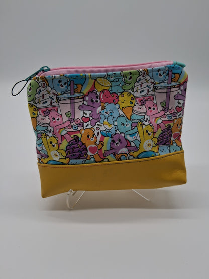 sharing desserts v. 4 boxy pouch
