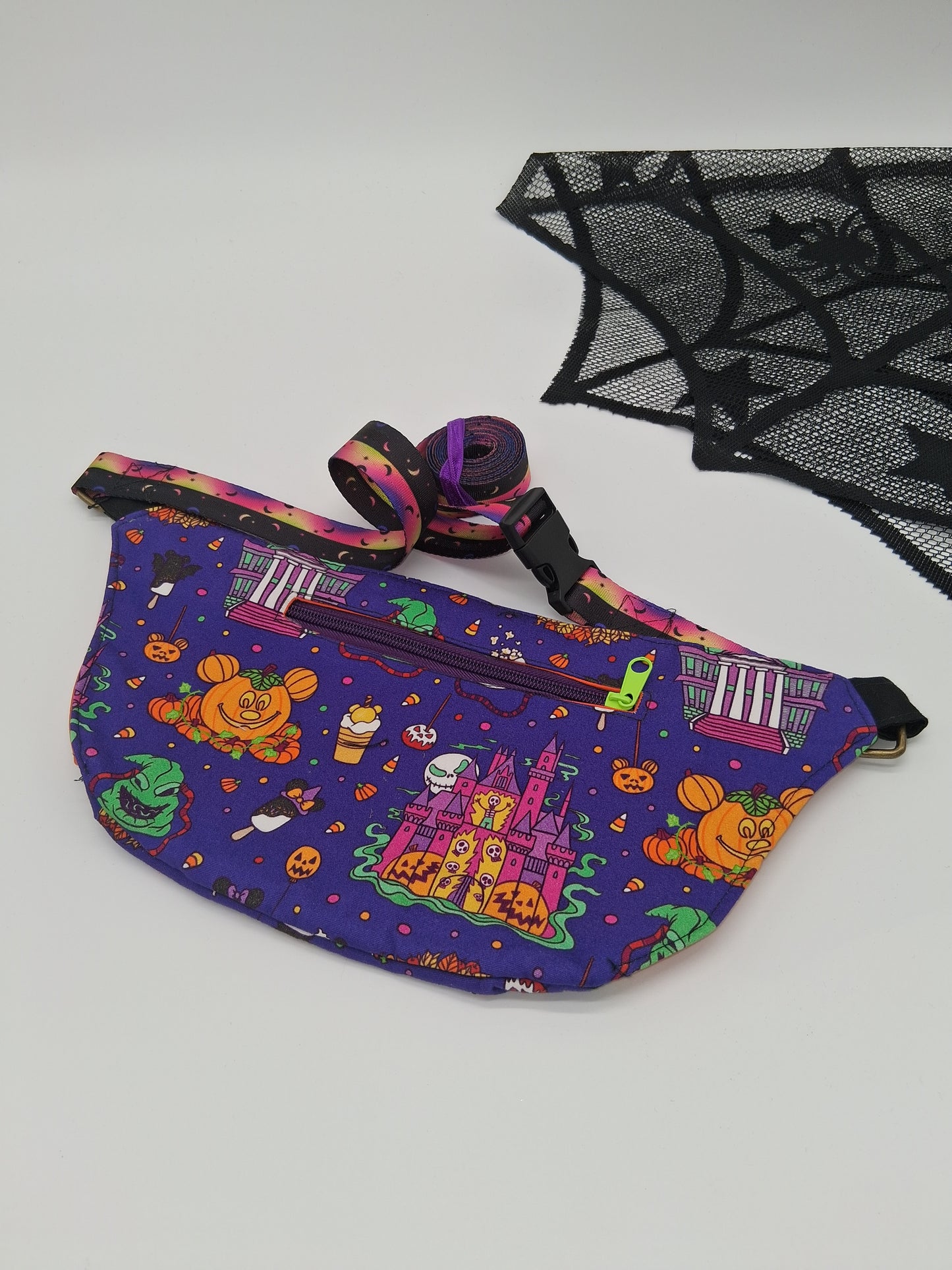 creepyland v. 2 Dandelion fanny pack