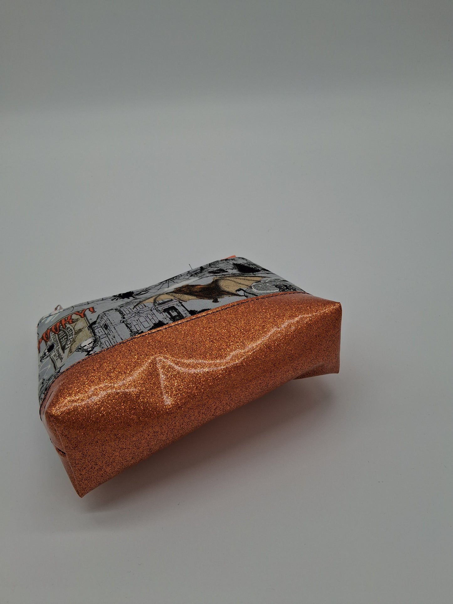 spooky scenes v. 1 boxy pouch