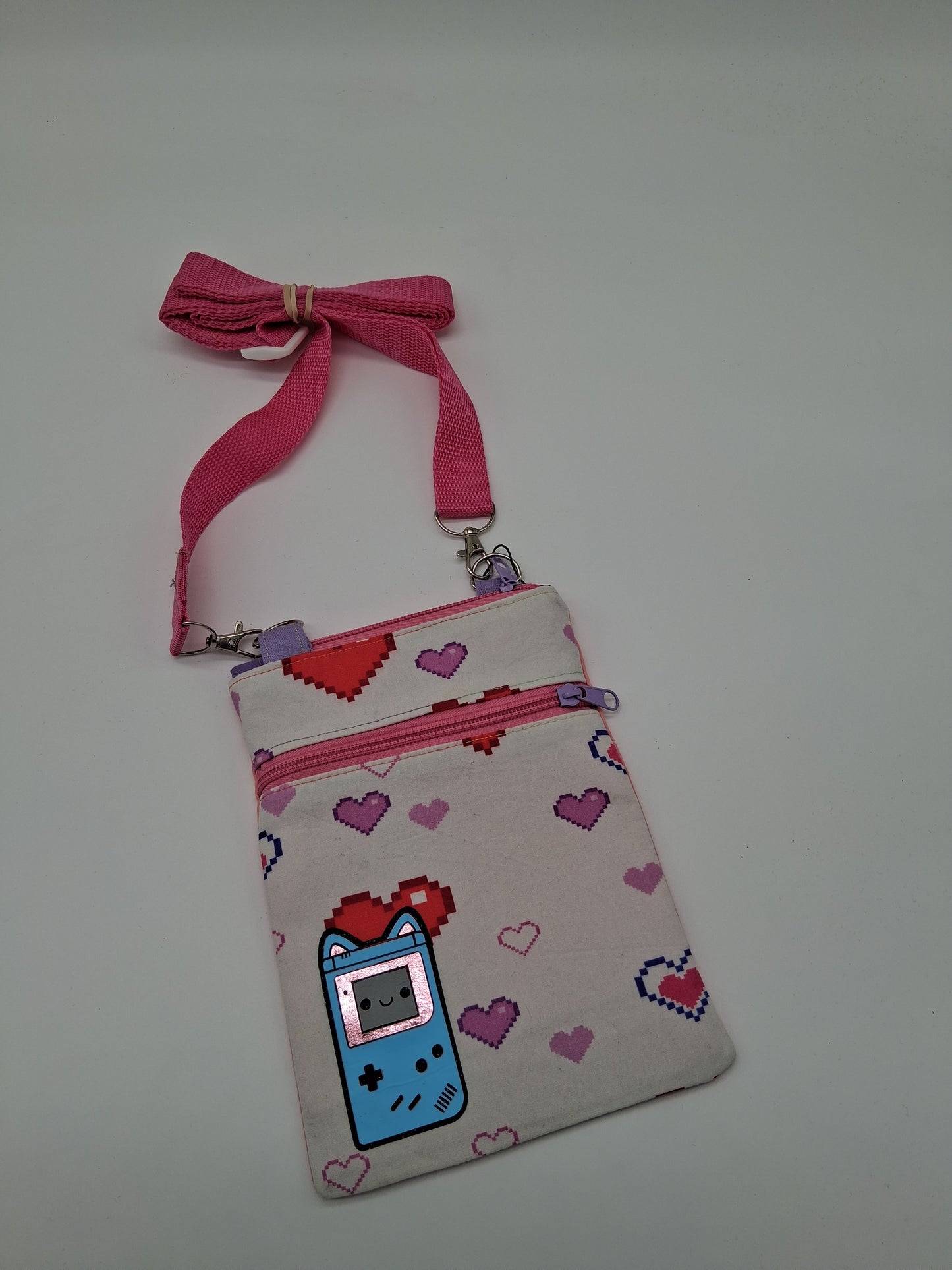 pixelated hearts v. 3 Lobelia mini crossbody