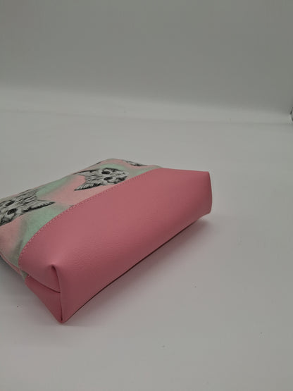 tossed kitties v. 2 boxy pouch