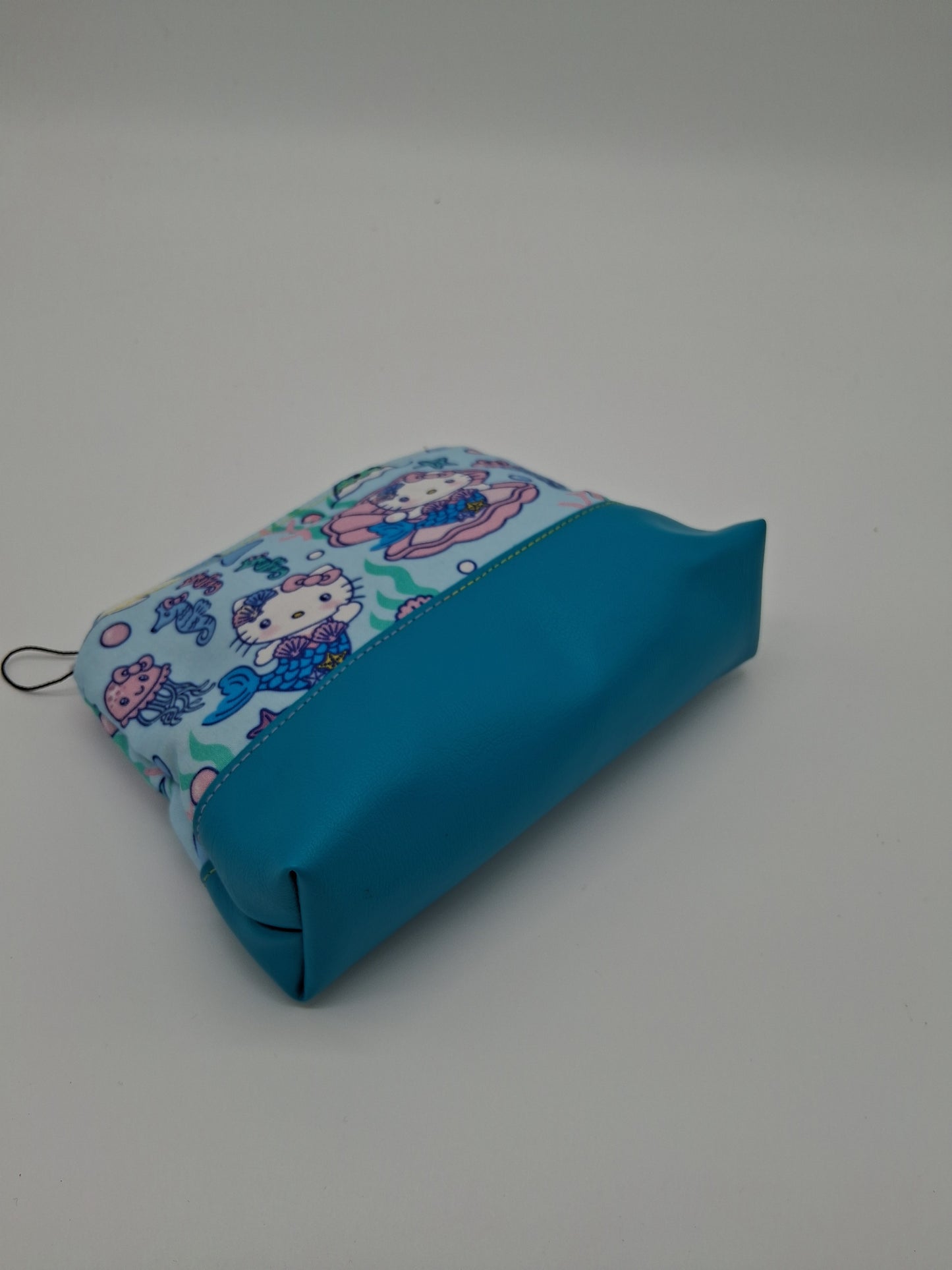 hello mermaid v. 5 boxy pouch