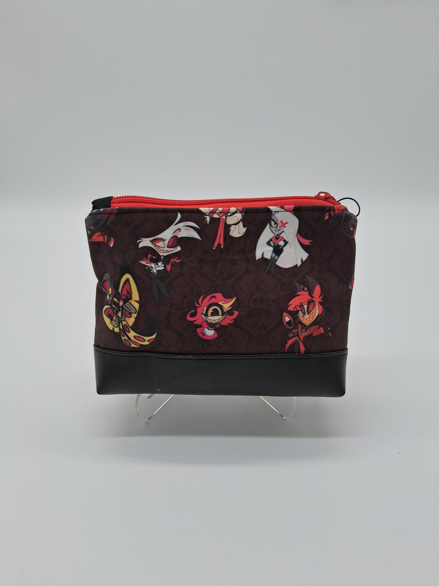hasbeen hostel v. 2 boxy pouch