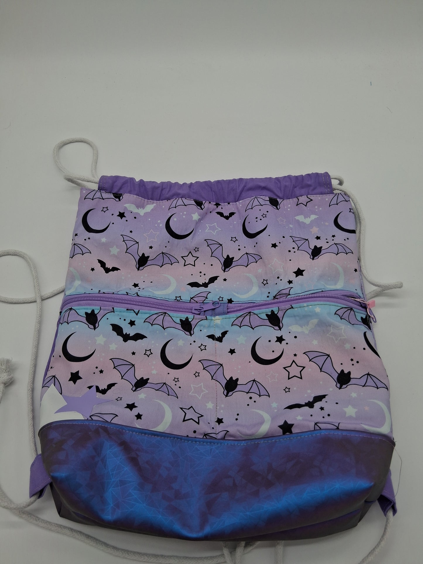 pastel bats v. 1 Begonia drawstring backpack