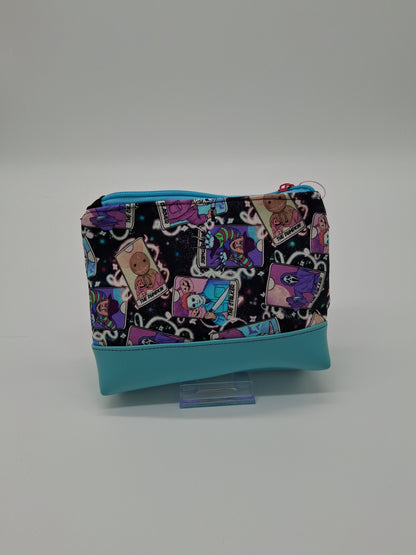 slasher tarot v. 9 boxy pouch