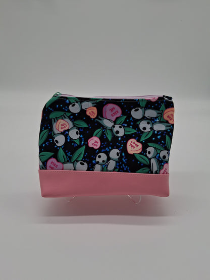 kiss me spirits v. 4 boxy pouch