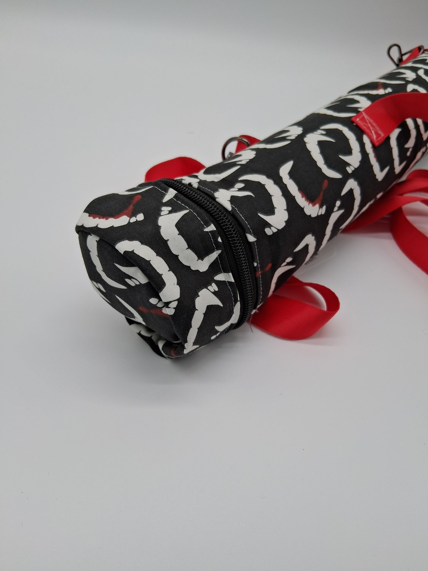 bloody fangs v. 1 playmat holster