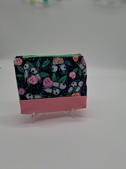 kiss me spirits v. 3 boxy pouch