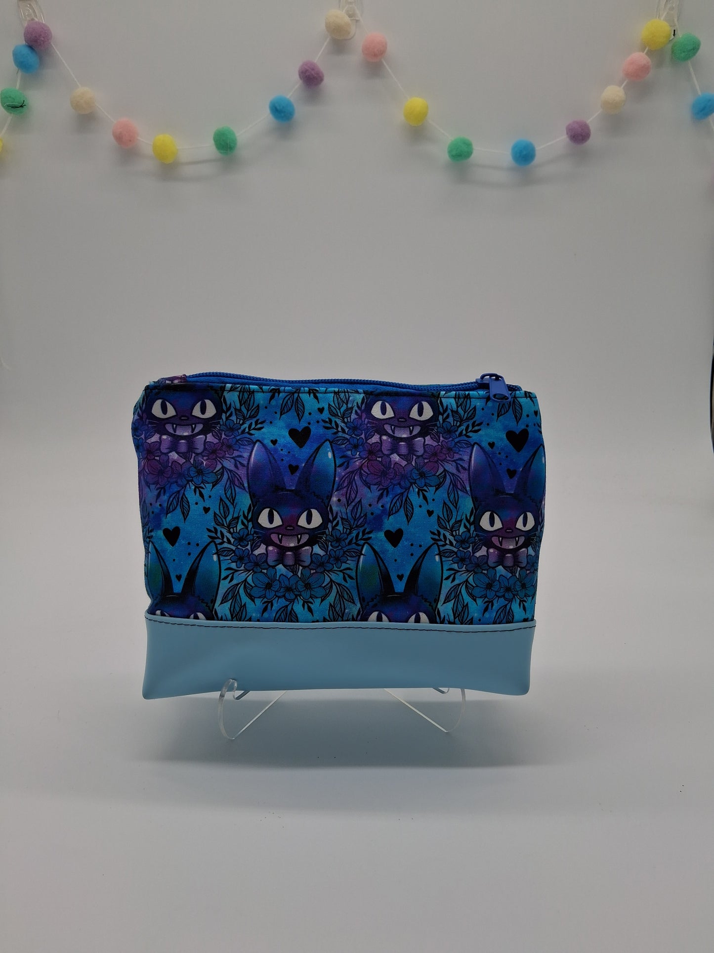 bp Jiji v. 4 boxy pouch