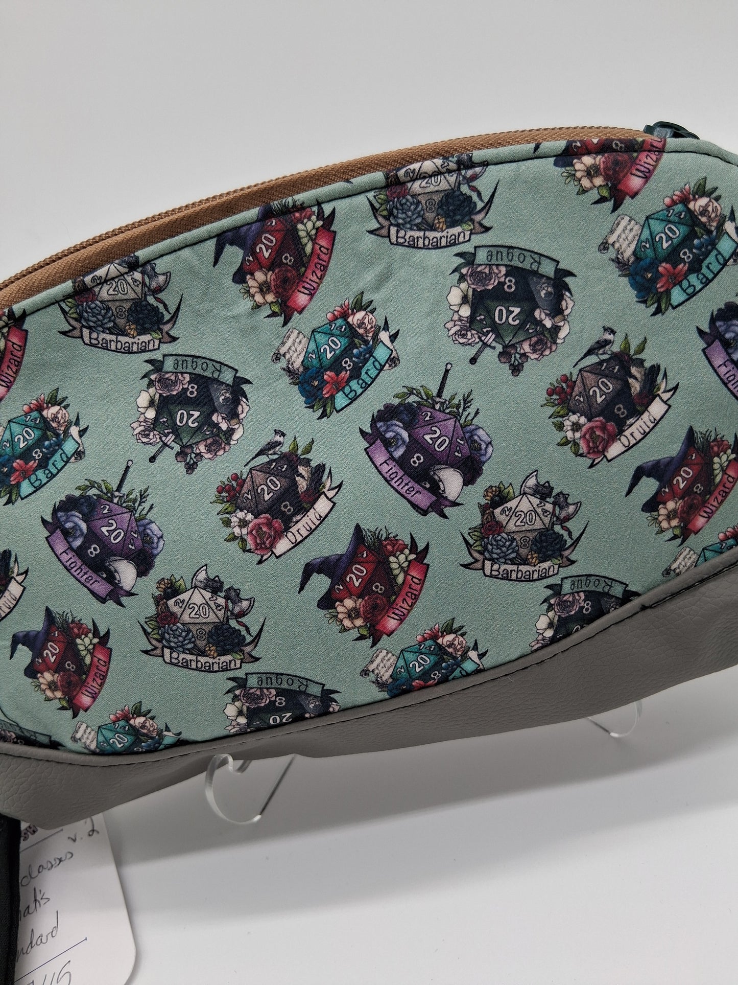 critical classes v. 1 Clematis wristlet
