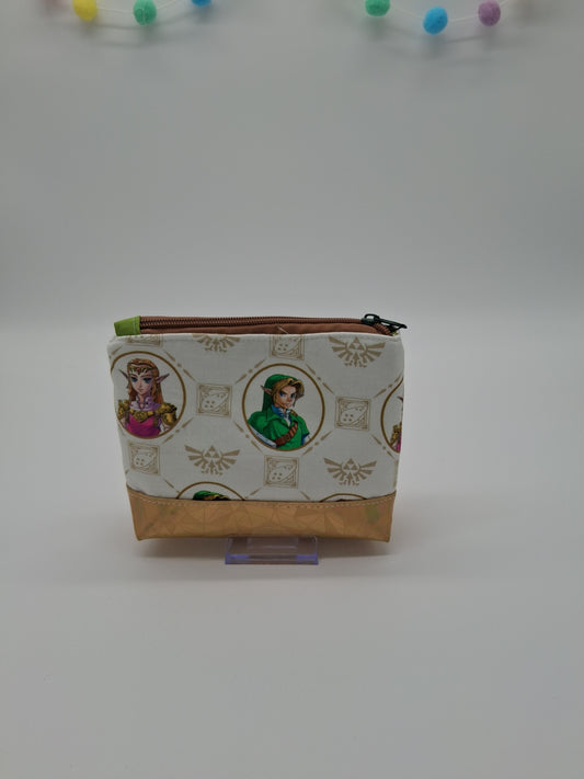 legendary time v. 2 boxy pouch