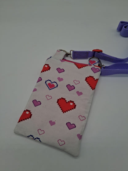 pixelated hearts v. 4 Lobelia mini crossbody