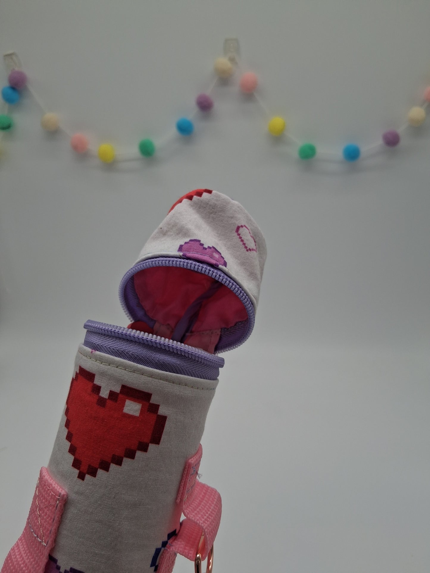 pixellated hearts v. 1 poster holster