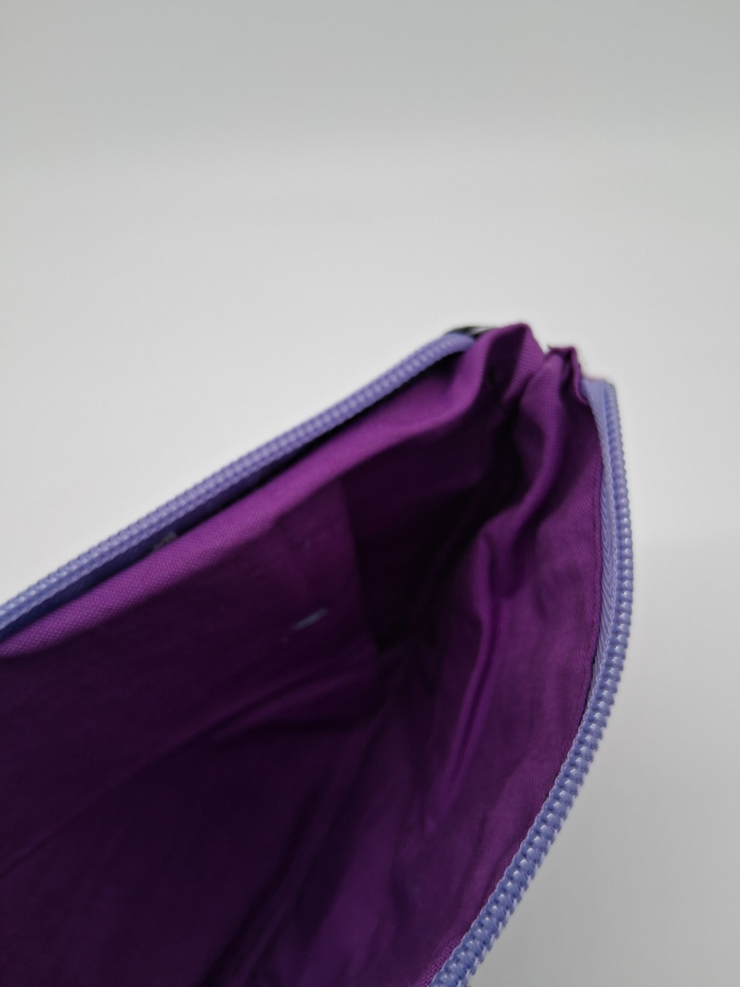 hello goth buddy v. 2 zippy clutch