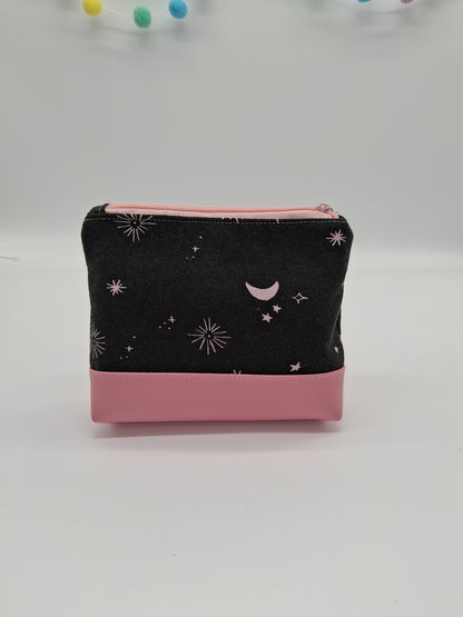 black pink skies v. 4 boxy pouch