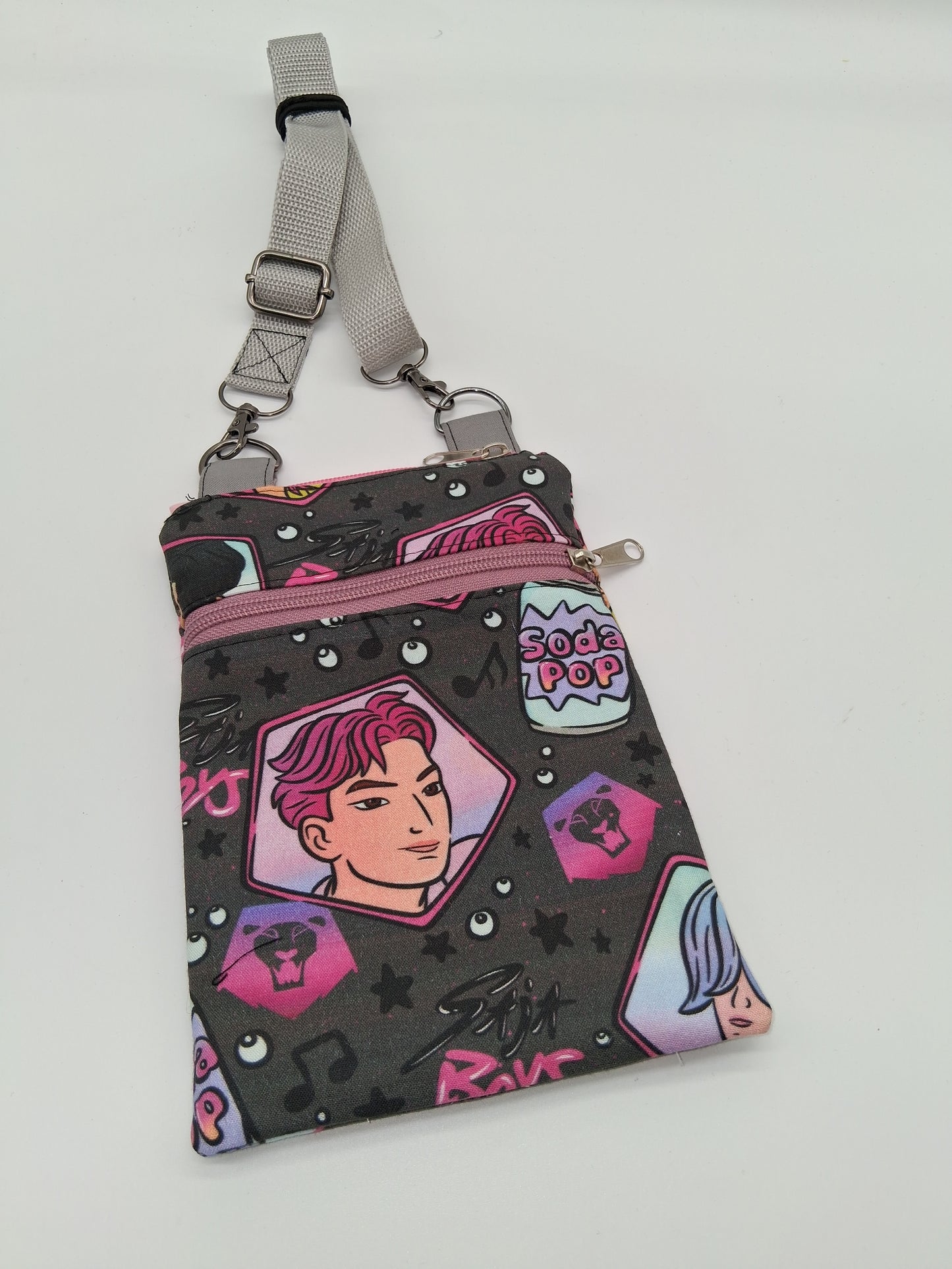lion boys v. 2 Lobelia mini crossbody